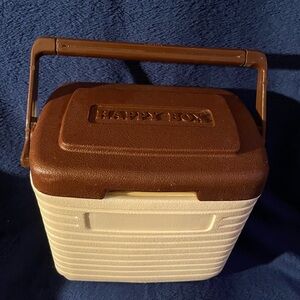 Brown and Cream Cooler